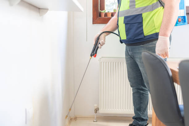 Best Emergency Pest Control  in Doniphan, MO